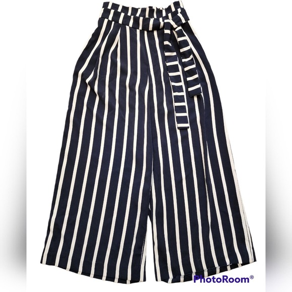 Zara Pants - ZARA NAVY STRIPED PAPERBAG PANTS TIE WAIST SIZE XS STRETCH WAIST